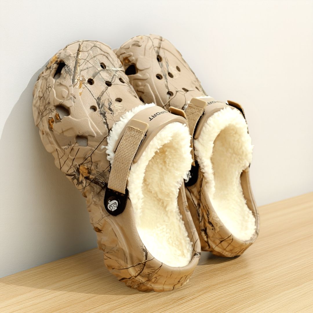 Lined Winter Clogs with Removable Fur Lining for Men & Women | Indoor Outdoor Slip-On House Shoes EVA Non-Slip Footwear