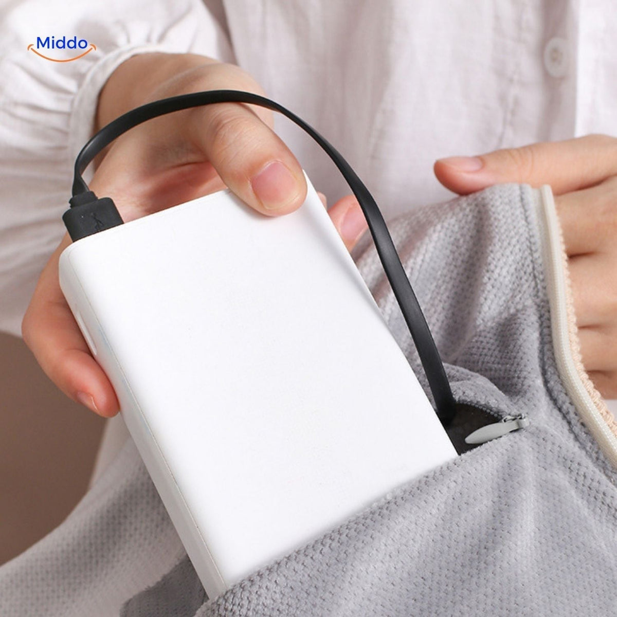 USB Powered Graphene Heated Throw Blanket with 3 Temperature Settings for Indoor & Outdoor Use