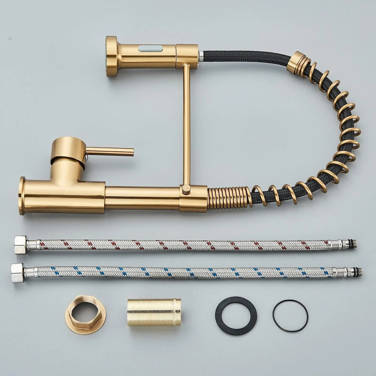 Brass Single-Hole Faucet with Rotating Spout & Detachable Spray Nozzle for Contemporary Kitchens & Dual-Basin Prep Areas | Thomler