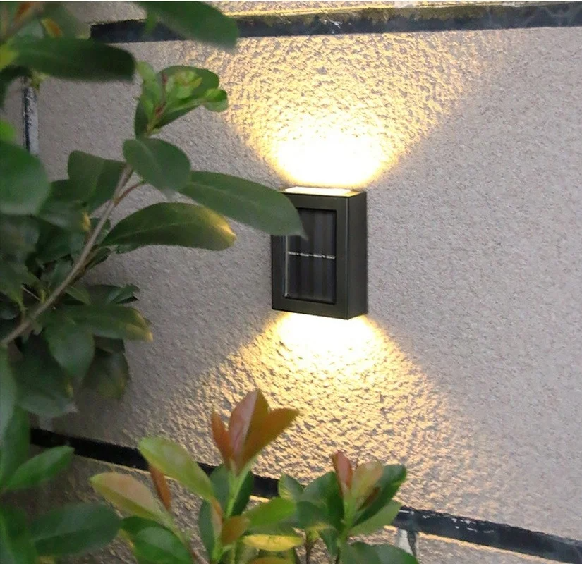 Draadloze Solar Wandlamp voor Buiten, Warm Witte LED Up-Down Wandlamp, IP44 Waterdicht voor Terras, Pad, Dek, Trap, Ingang, Automatisch van Schemering tot Dageraad | Thomler