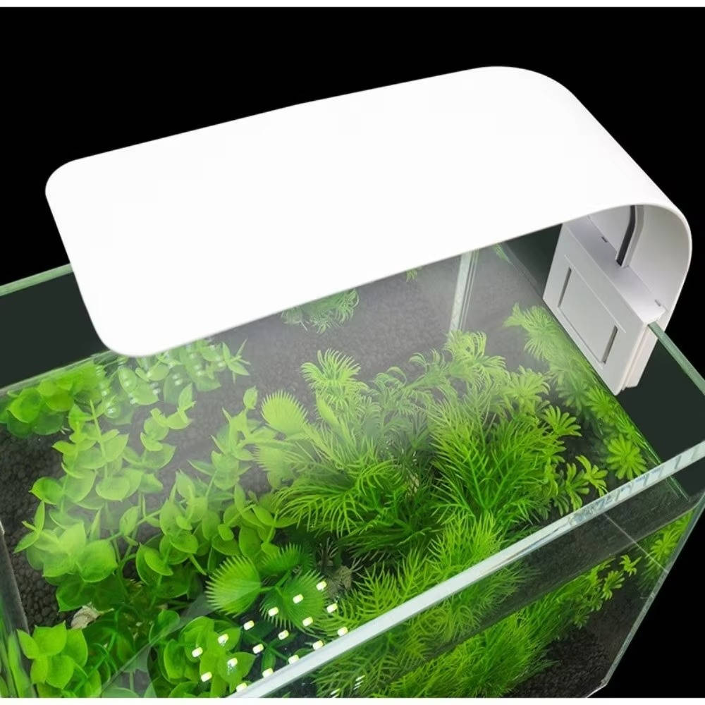 Slimme led-aquariumverlichting voor waterplanten