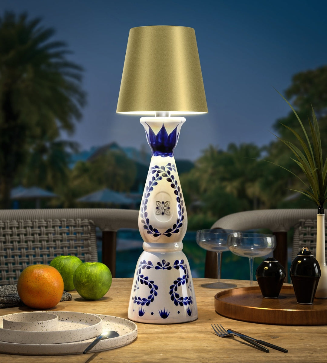 Rechargeable LED Bottle Topper Light 5.5 Inches Wireless Warm Glow Aluminum Cap for Wine Bottles Indoor Outdoor Dining Table Decor Cordless | Thomler