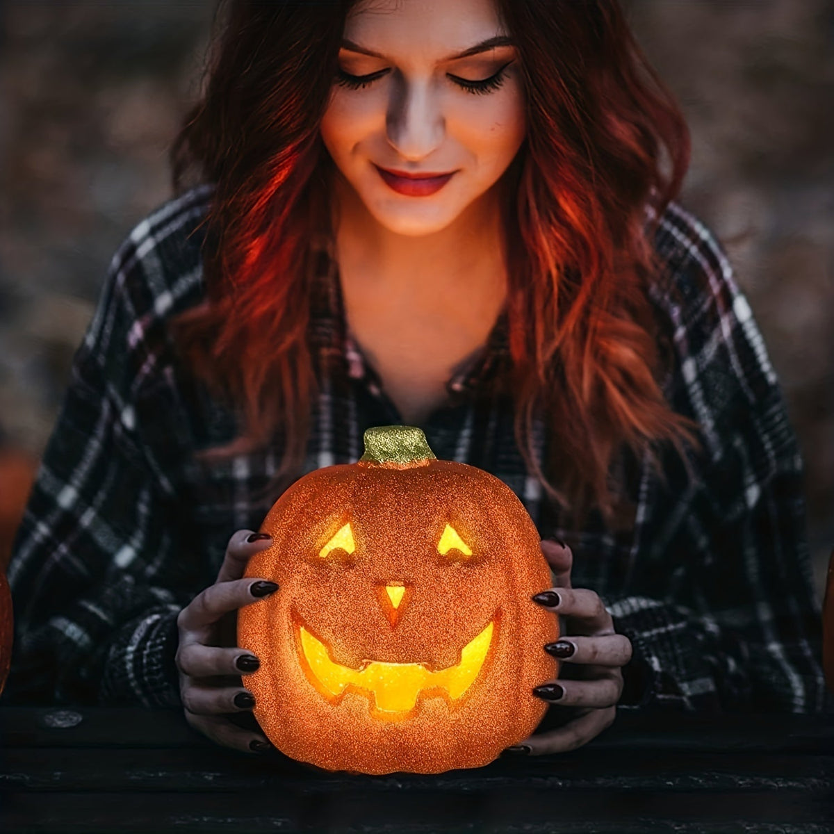 Decoración de Jack O'Lantern de calabaza de Halloween con luz a pilas