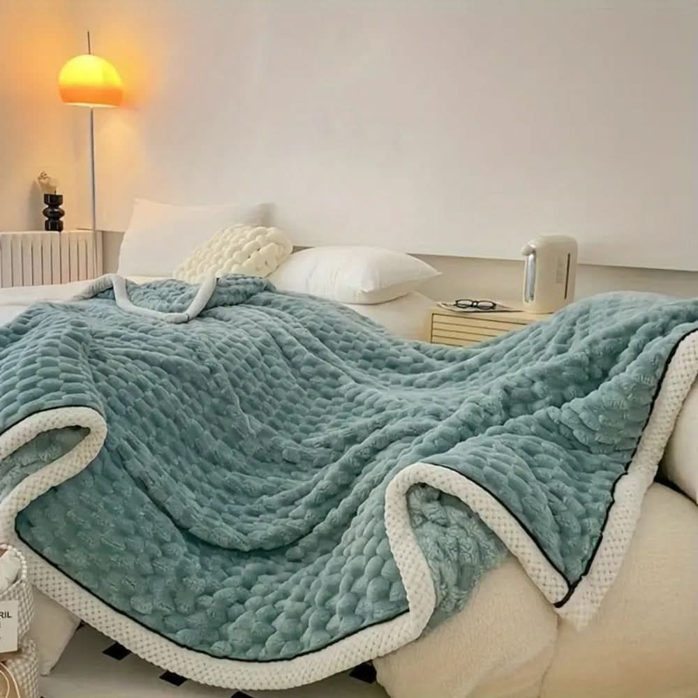 Plush Sherpa Fleece Throw Blanket – Ultra-Soft Textured Cuddle Layer for Couch, Bed & Travel