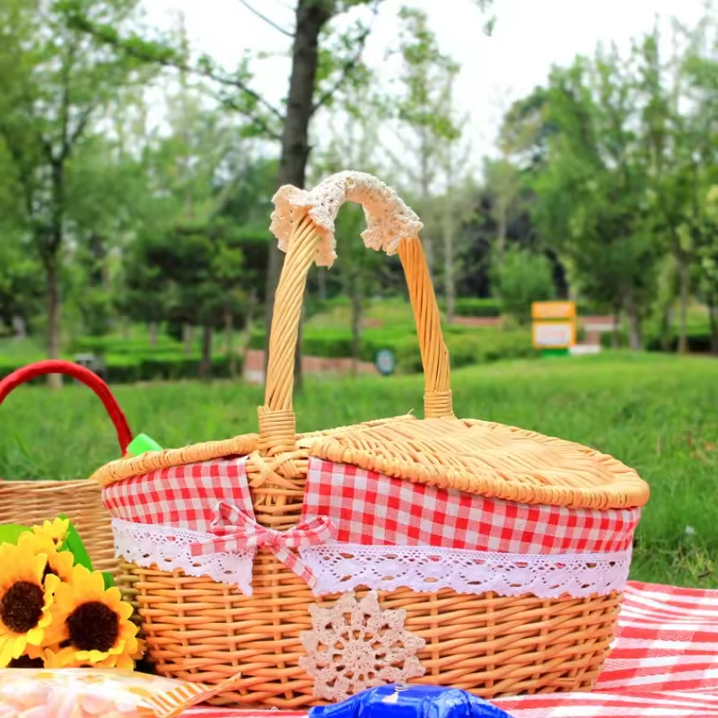 Weidenpicknickkörbe