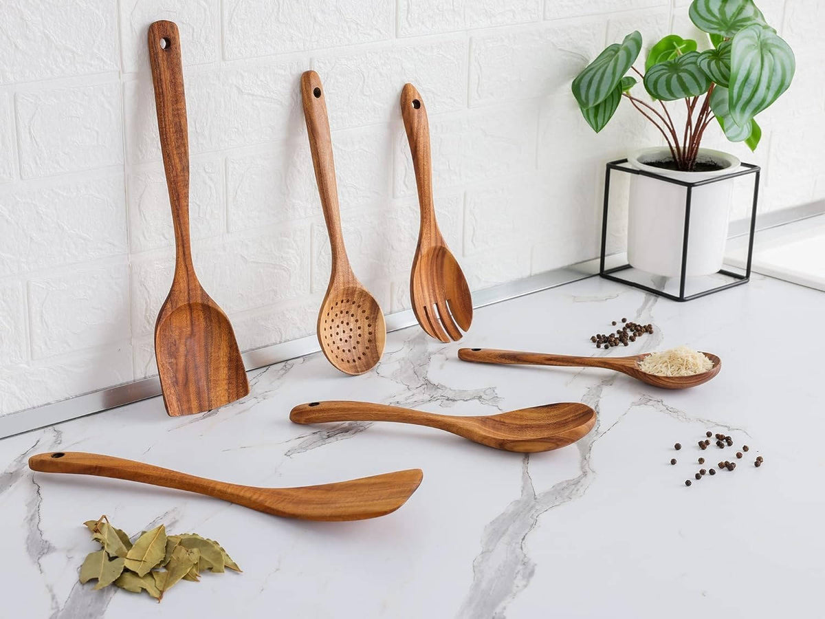 6-teiliges Besteckset aus Holz