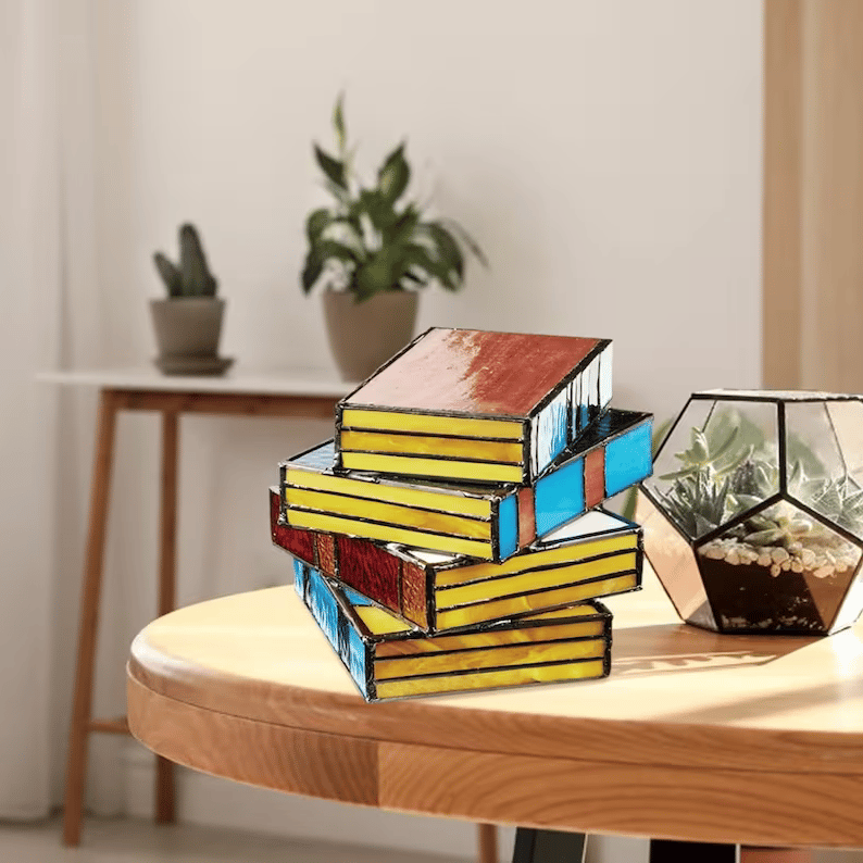 Lámpara de libros