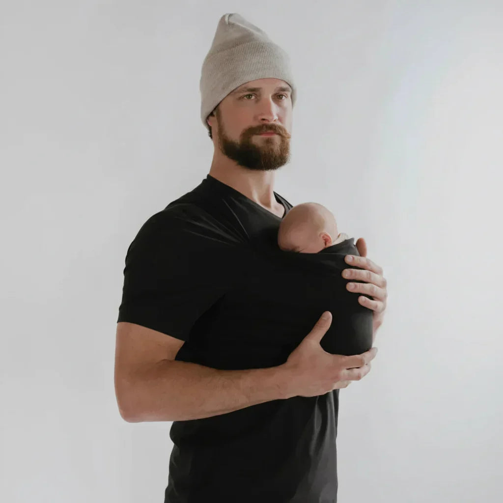 Camiseta de porteo con bolsillo integrado y algodón elástico, lavable a máquina