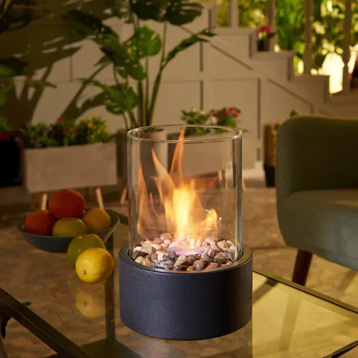 Draagbare tafel-vuurlantaarn met glazen cilinder voor sfeervolle binnen- en buitenverlichting | Gasvlam-accentdecoratie voor terras, eetkamer en woonkamer