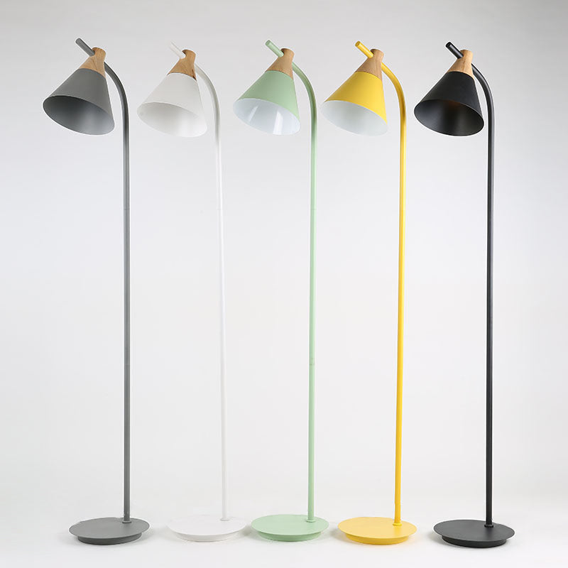 Standing Light Fixture Metal 61 Inch Adjustable E26 Socket Contemporary Upright Illumination