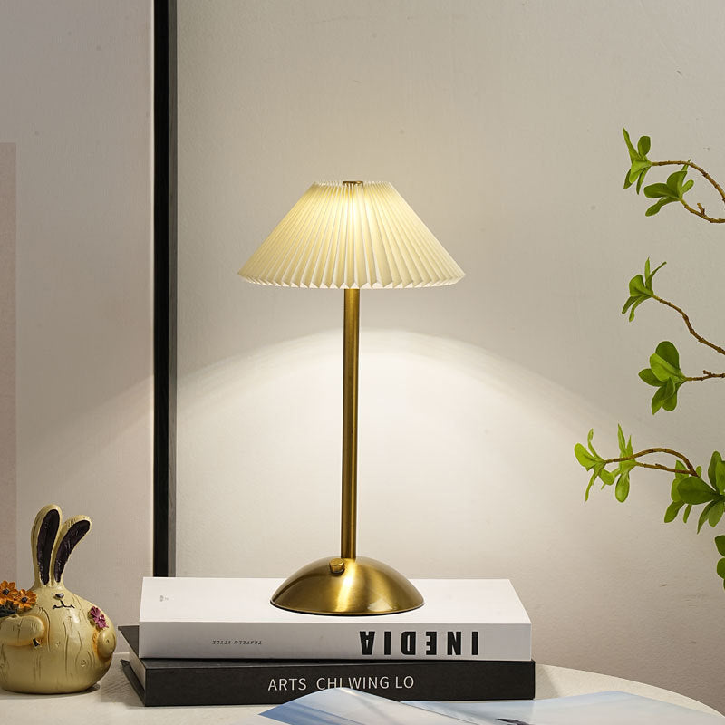 USB Powered Desk Lamp with Fabric Shade – 11.7 Inch Iron Light for Nightstand, Office & Bedroom – E14 Base, Multiple Finishes | Thomler