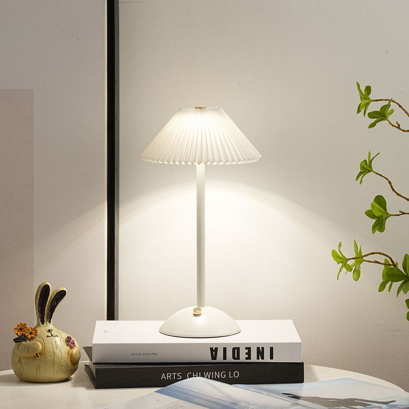 USB Powered Desk Lamp with Fabric Shade – 11.7 Inch Iron Light for Nightstand, Office & Bedroom – E14 Base, Multiple Finishes | Thomler