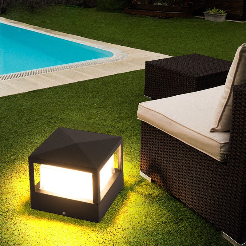 Waterproof LED Sconce for Exterior Entryways, Decks & Yards – Compact Hardwired Black Aluminum Fixture with Integrated Chip, 110-120V | Thomler
