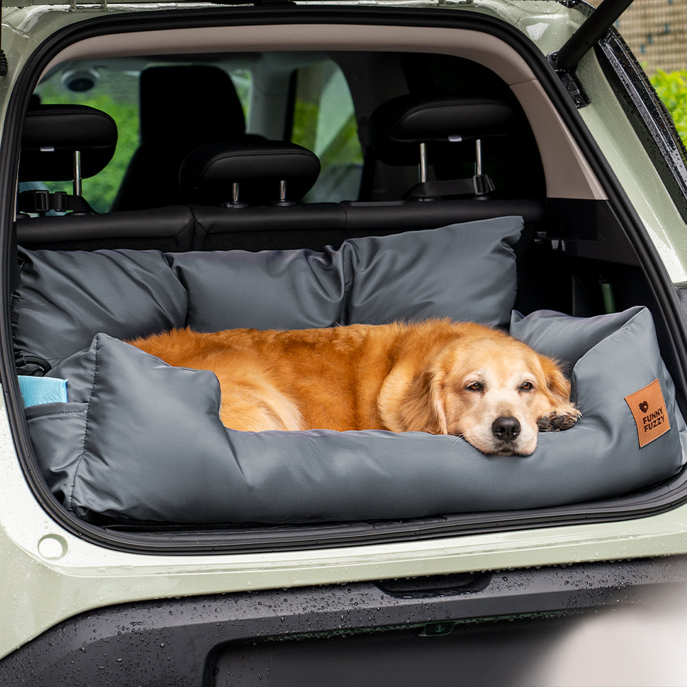 Funda de asiento de coche para perros – Hamaca de viaje acolchada para perros medianos y grandes con correas de seguridad y bolsillos de almacenamiento