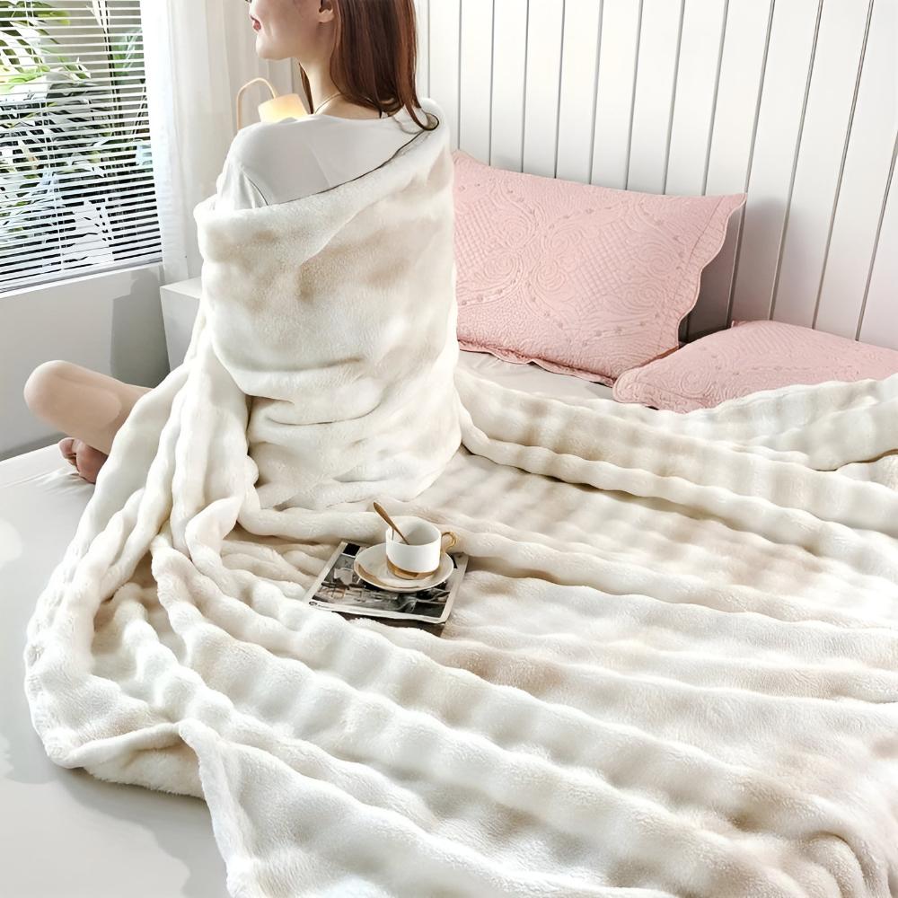 Swirl-Dyed Faux-Fur Throw Blanket – Plush & Cozy for Couch, Bed & Travel