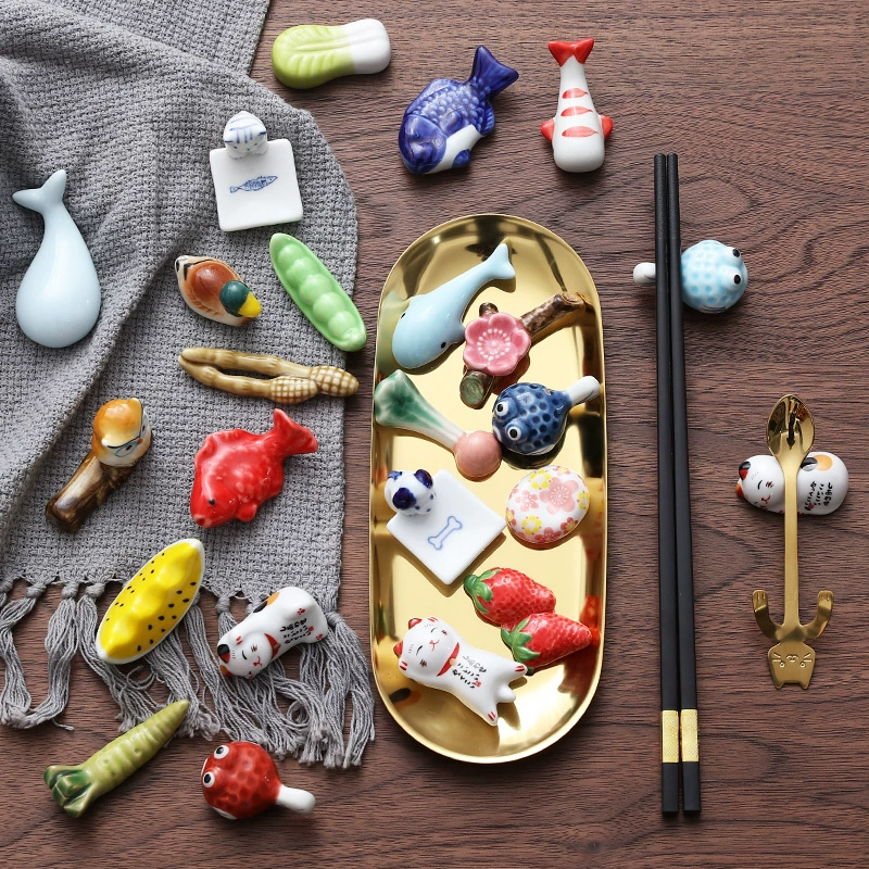 Porzellan-Utensilienhalter mit Tier- und Fruchtmotiven für asiatische Tischkultur – 3-teiliges Set dekorativer Tischablagen | Thomler