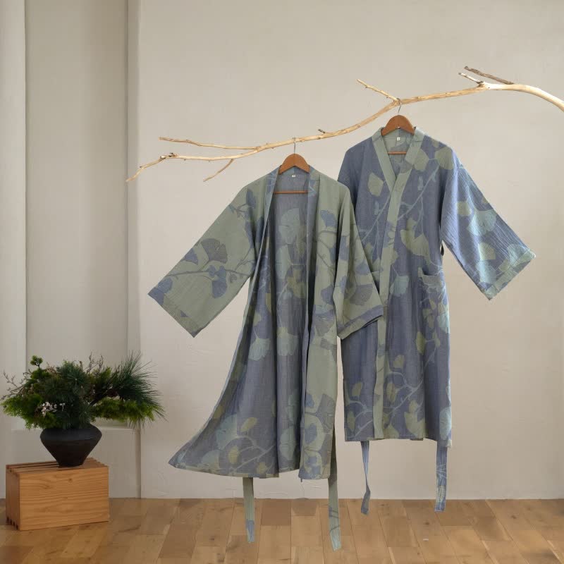 Wendbarer Baumwoll-Kimono für Damen mit Ginkgo-Blatt-Print – Leichter Spa-Bademantel mit Gürtel & zweifarbigem Design