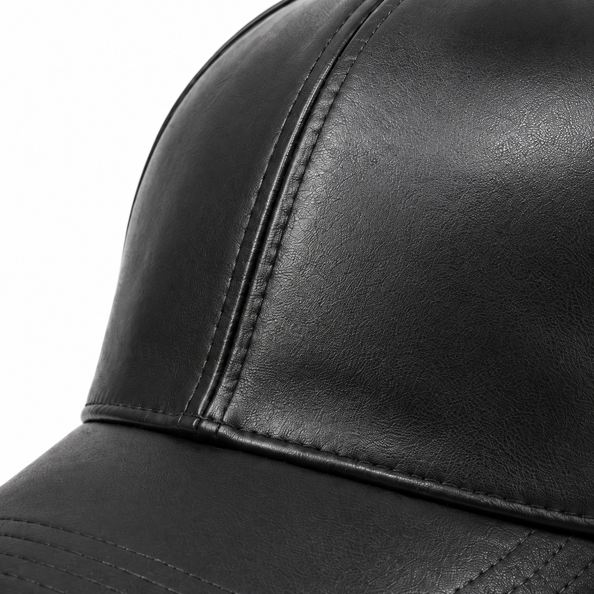 Perforierte Baseballkappe – Atmungsaktives veganes Leder in Schwarz