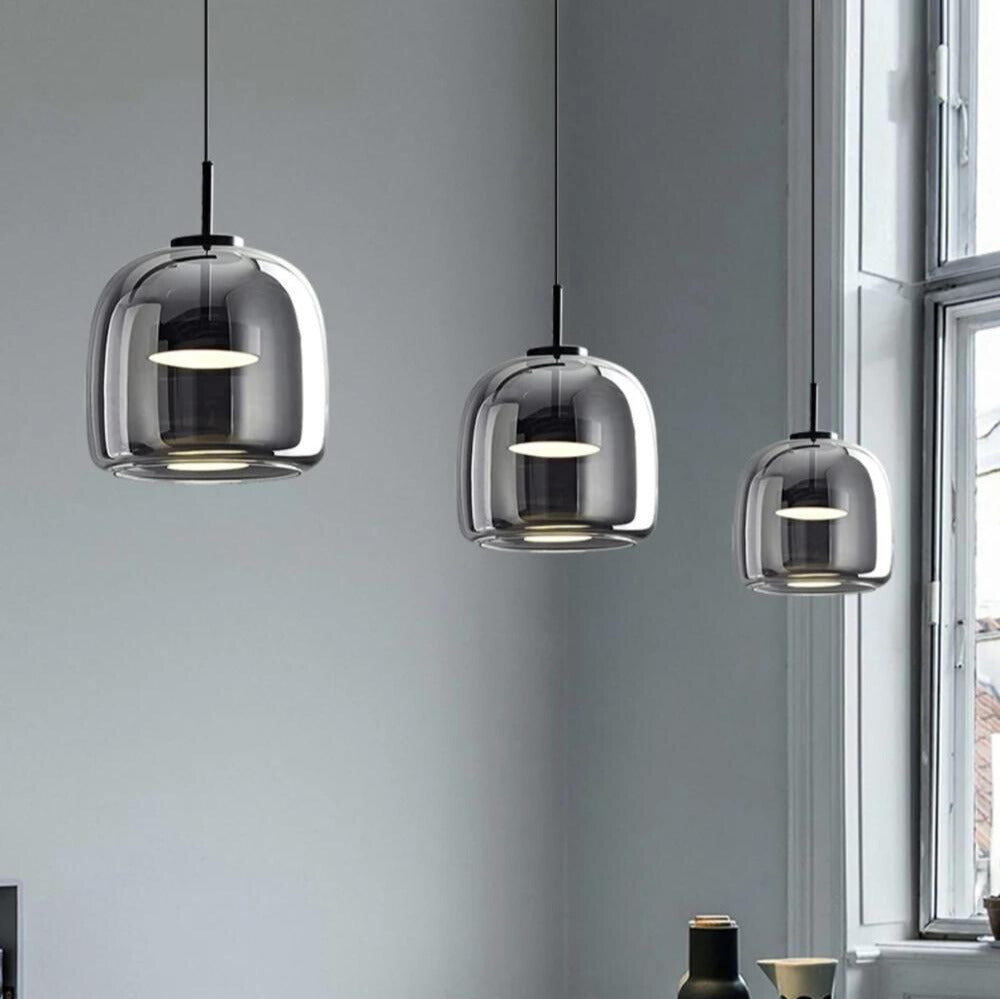 Lámpara de techo de cristal ahumado con casquillo E27, acabado negro y cable ajustable para isla de cocina, dormitorio y comedor, estilo minimalista escandinavo | Thomler