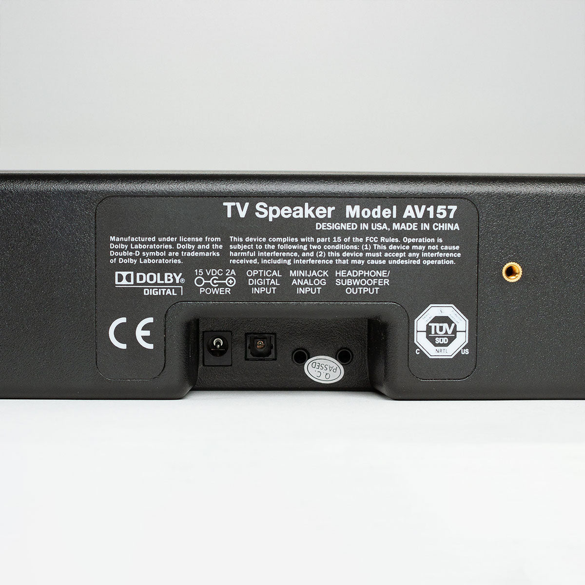 Dialoogversterkende tv-speaker