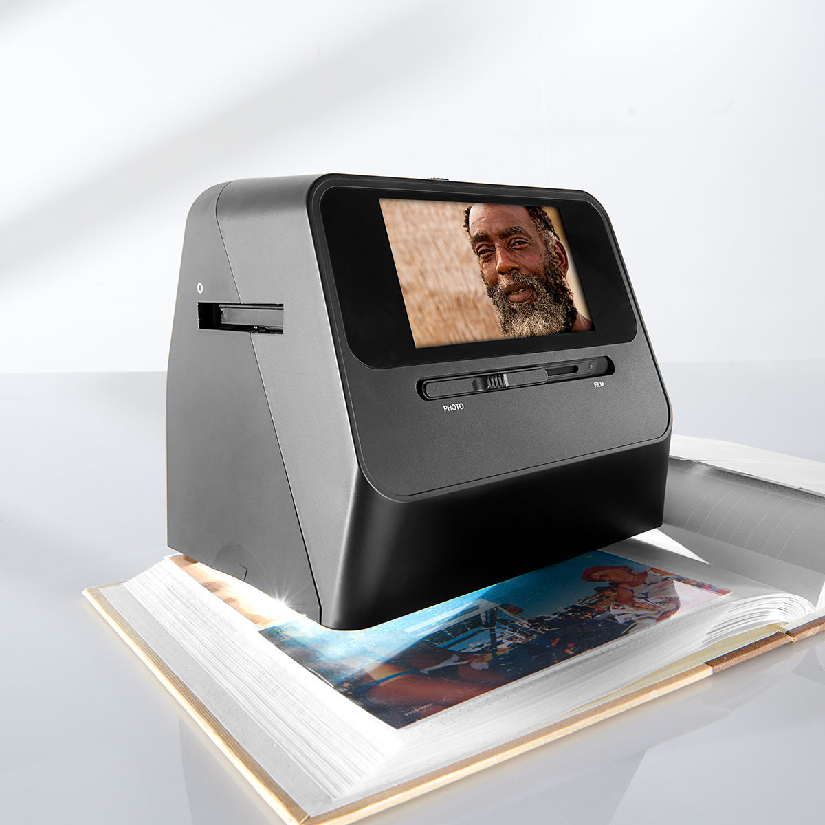Schneller Fotoalbum-Scanner