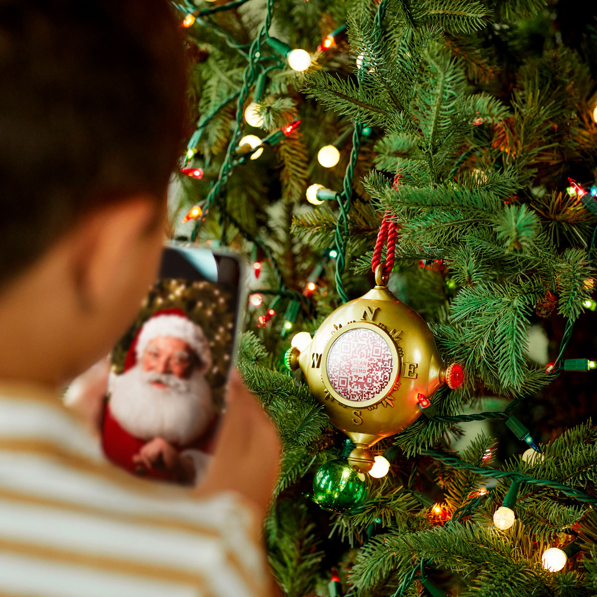 Interaktiver Weihnachtsmann-Anhänger mit Tagebuch