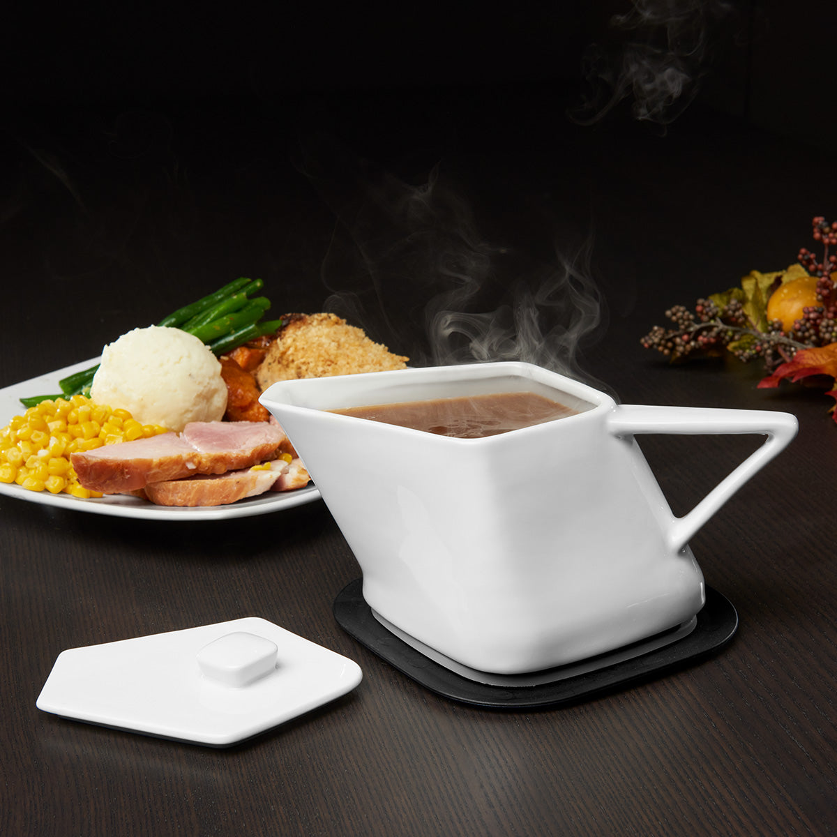 Sauciere mit Warmhaltefuß