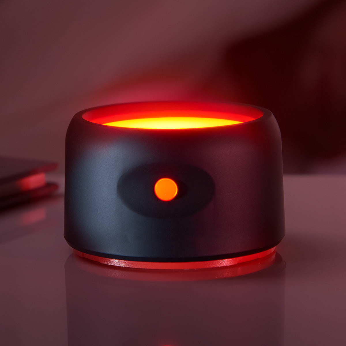 Gerät zur Schlaftherapie mit Rotlicht