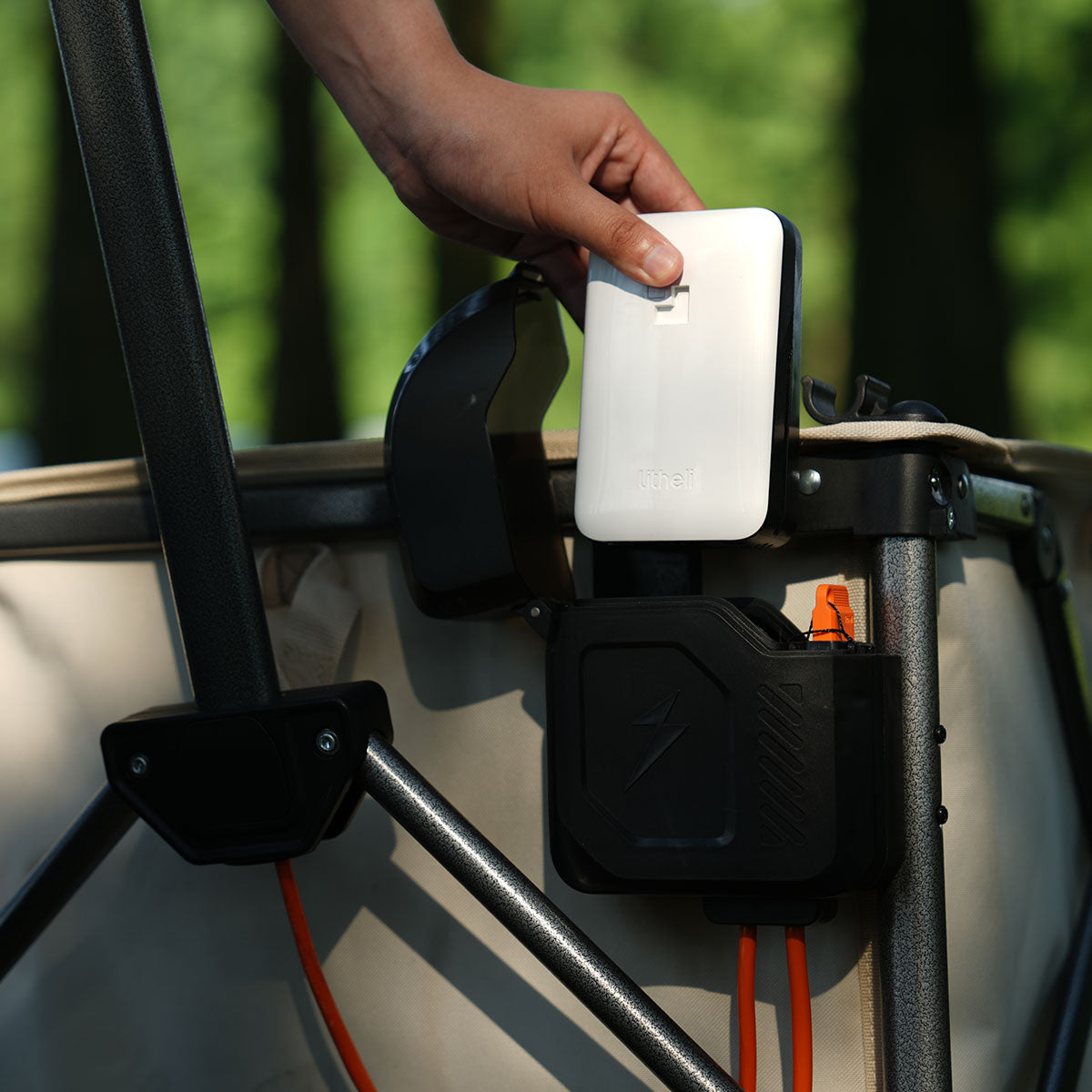 Carro utilitario con asistencia eléctrica de tracción