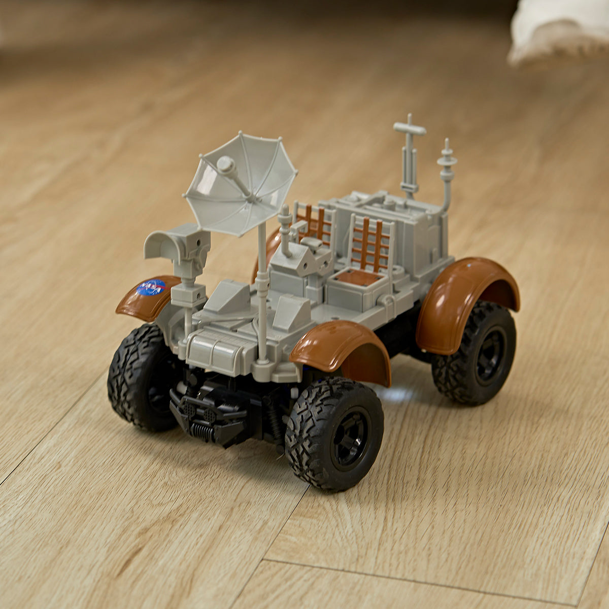 Smithsonian ferngesteuerter Mond-Rover