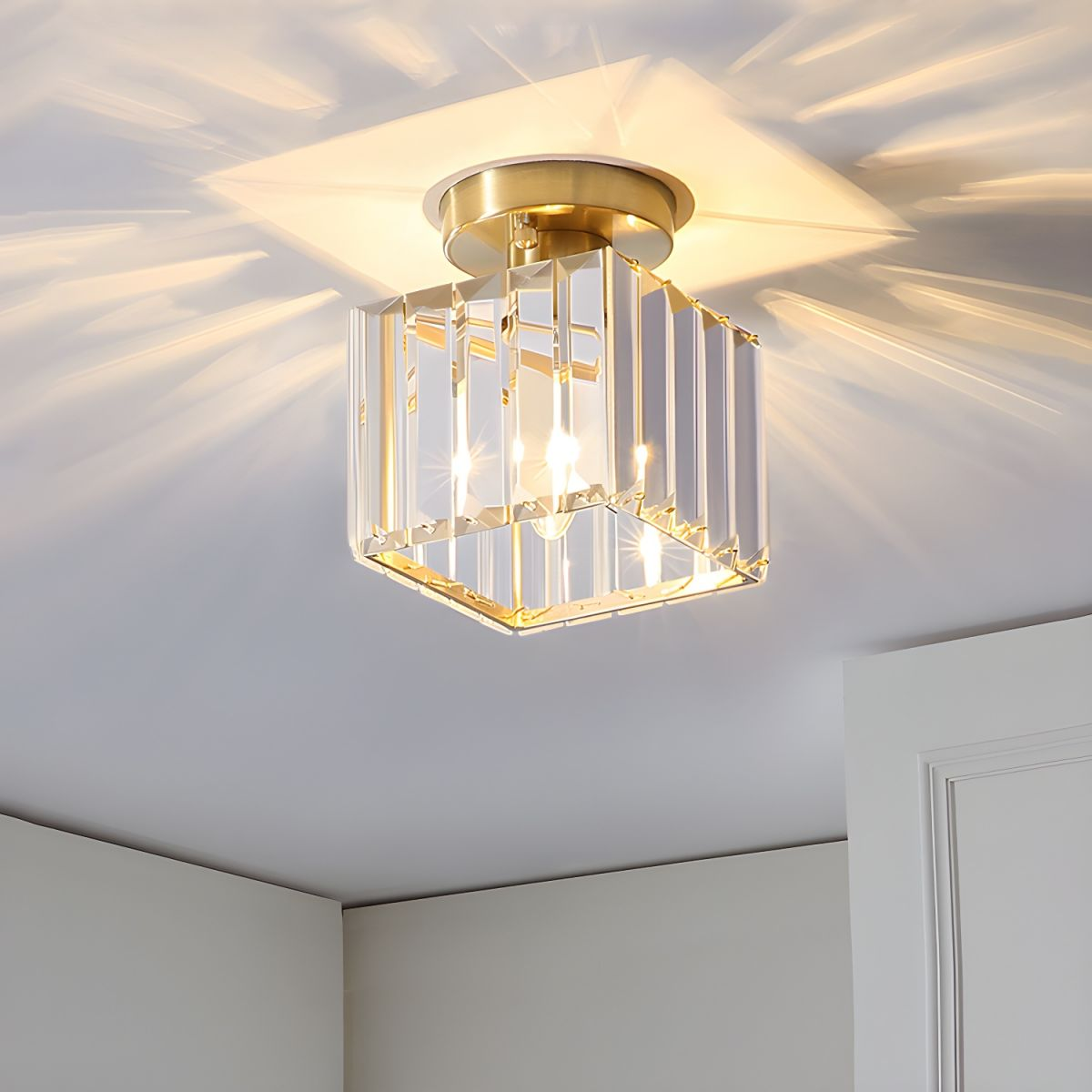 Kristall-Deckenleuchte, E27-Fassung, Schwarz-Gold für Schlafzimmer, Wohnzimmer, Flur, Inneneinrichtung, kompakter reflektierender Schirm, elegant A | Thomler