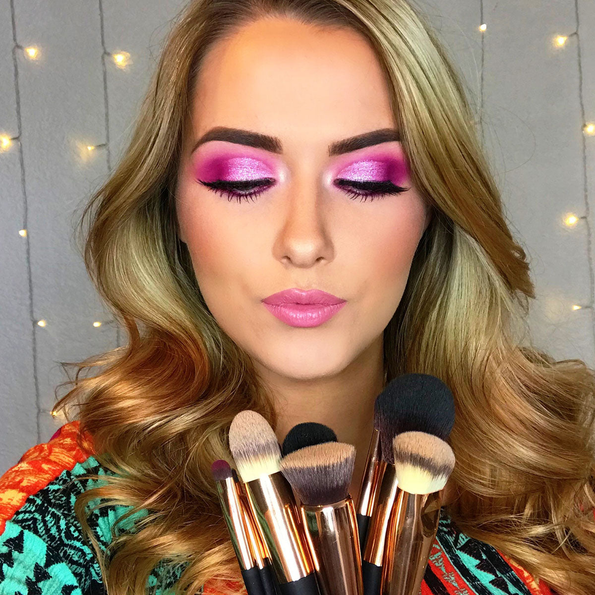 Set profesional de 12 brochas de maquillaje