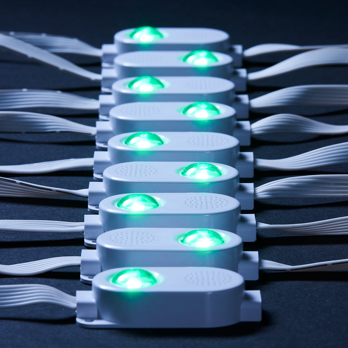 Intelligente LED-Lichterkette mit Lautsprechern