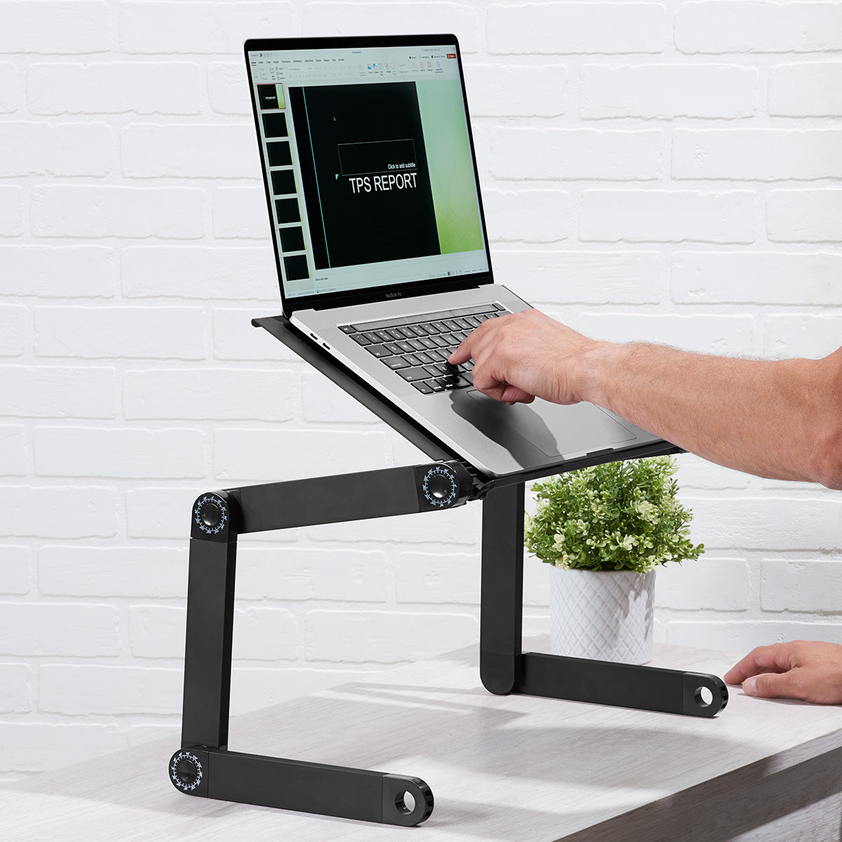Höhenverstellbarer Laptoptisch