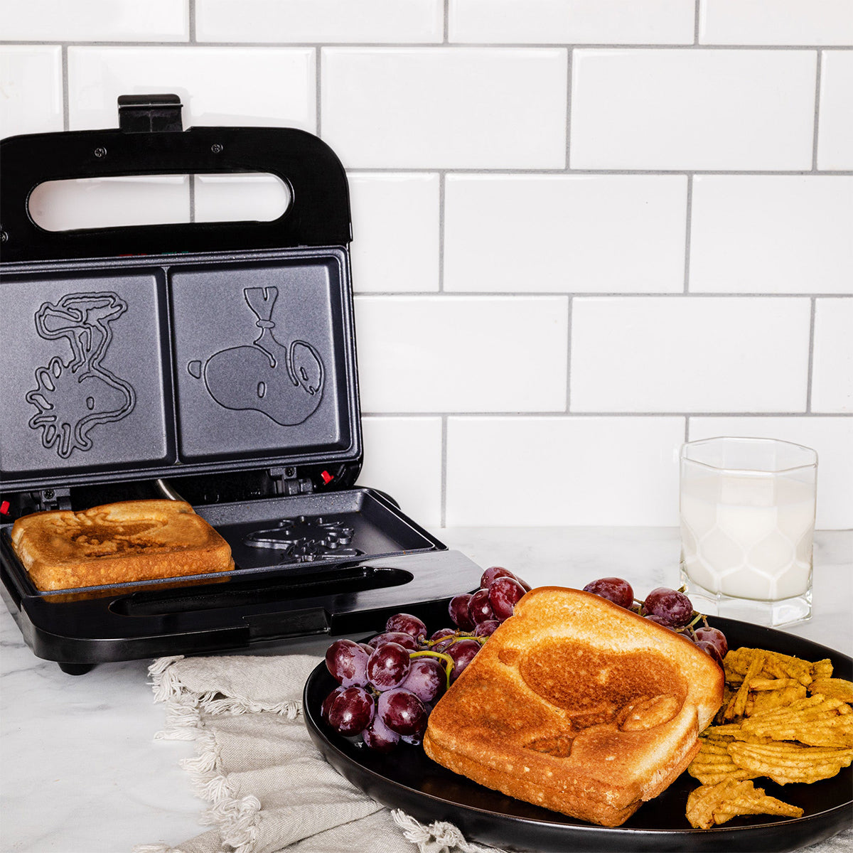 Peanuts Snoopy Grilled Cheese Sandwich Maker