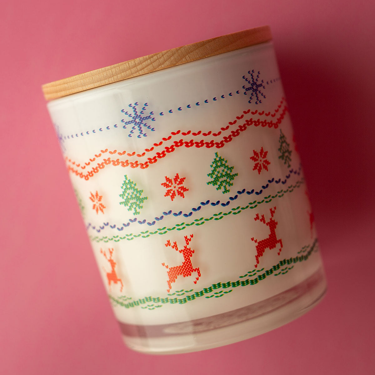 Weihnachts-Stumpenkerze – Ugly-Sweater-Design