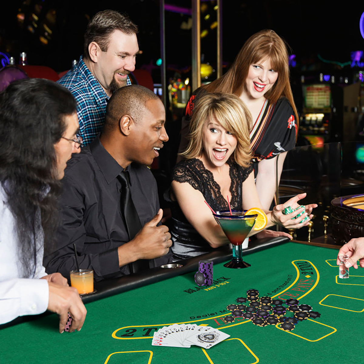600-delige pokerset met fiches en spelaccessoires