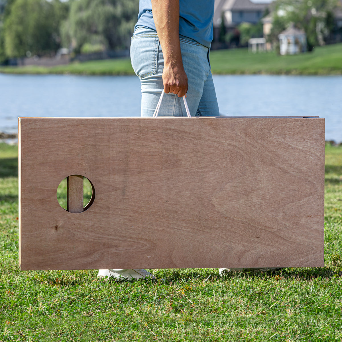 LED-Cornhole-Set aus Holz mit integriertem Caddy