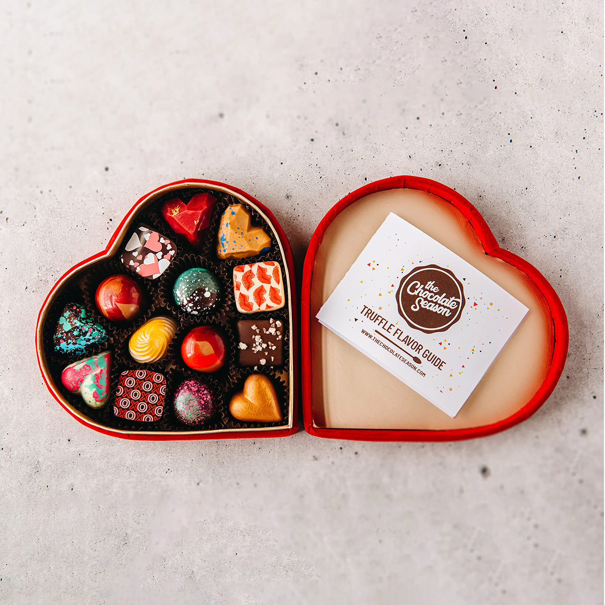 The Chocolate Season 14-delige fluwelen hartvormige doos