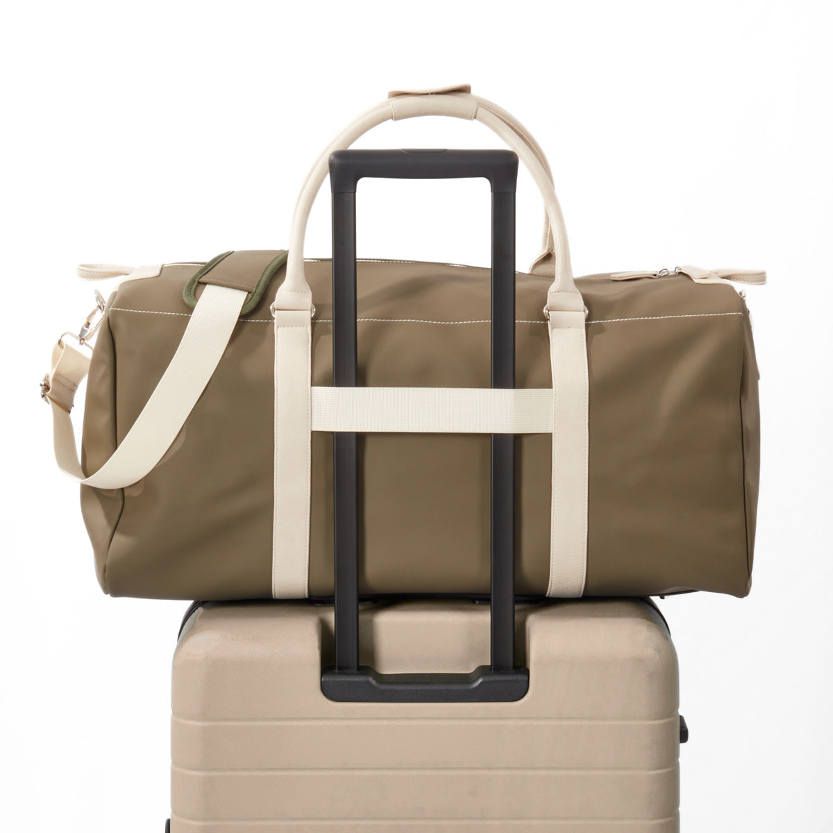 Wasser- und reißfeste Reisetasche aus vinylbeschichtetem Nylon