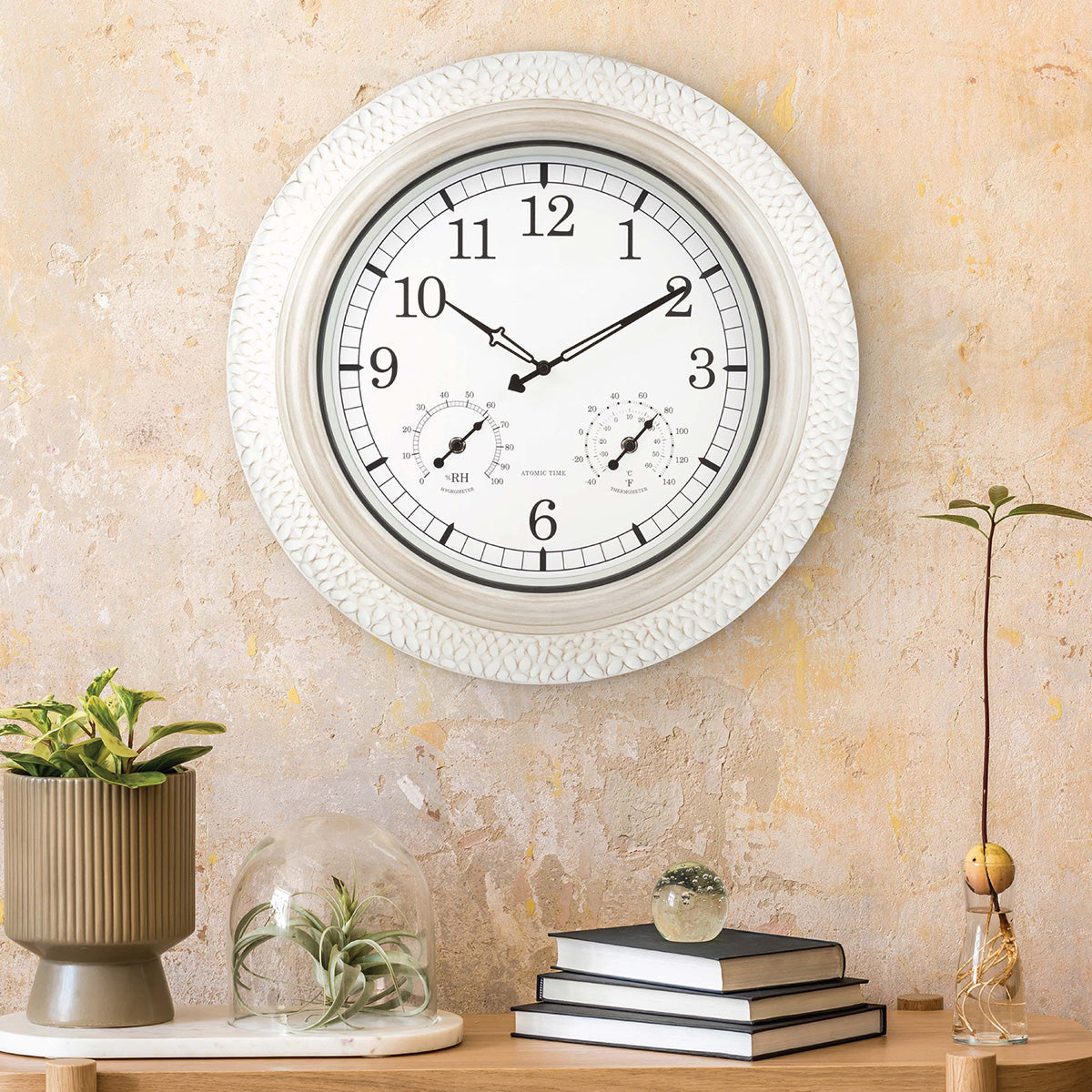 53 cm Funk-Wanduhr für den Innen- und Außenbereich