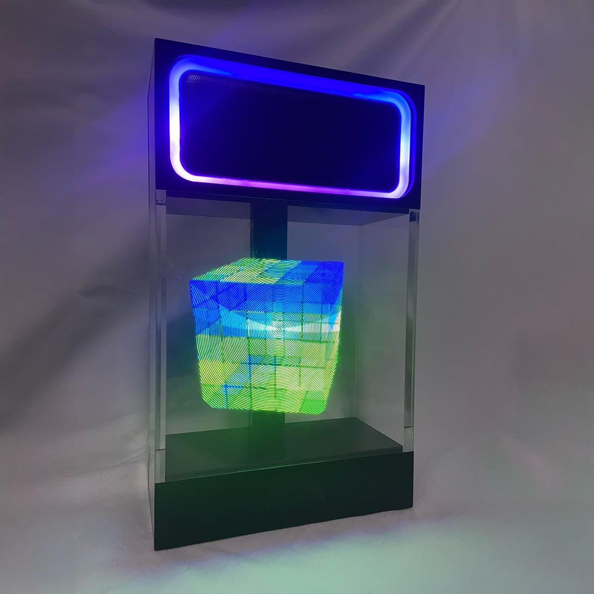 Altavoz inalámbrico holográfico