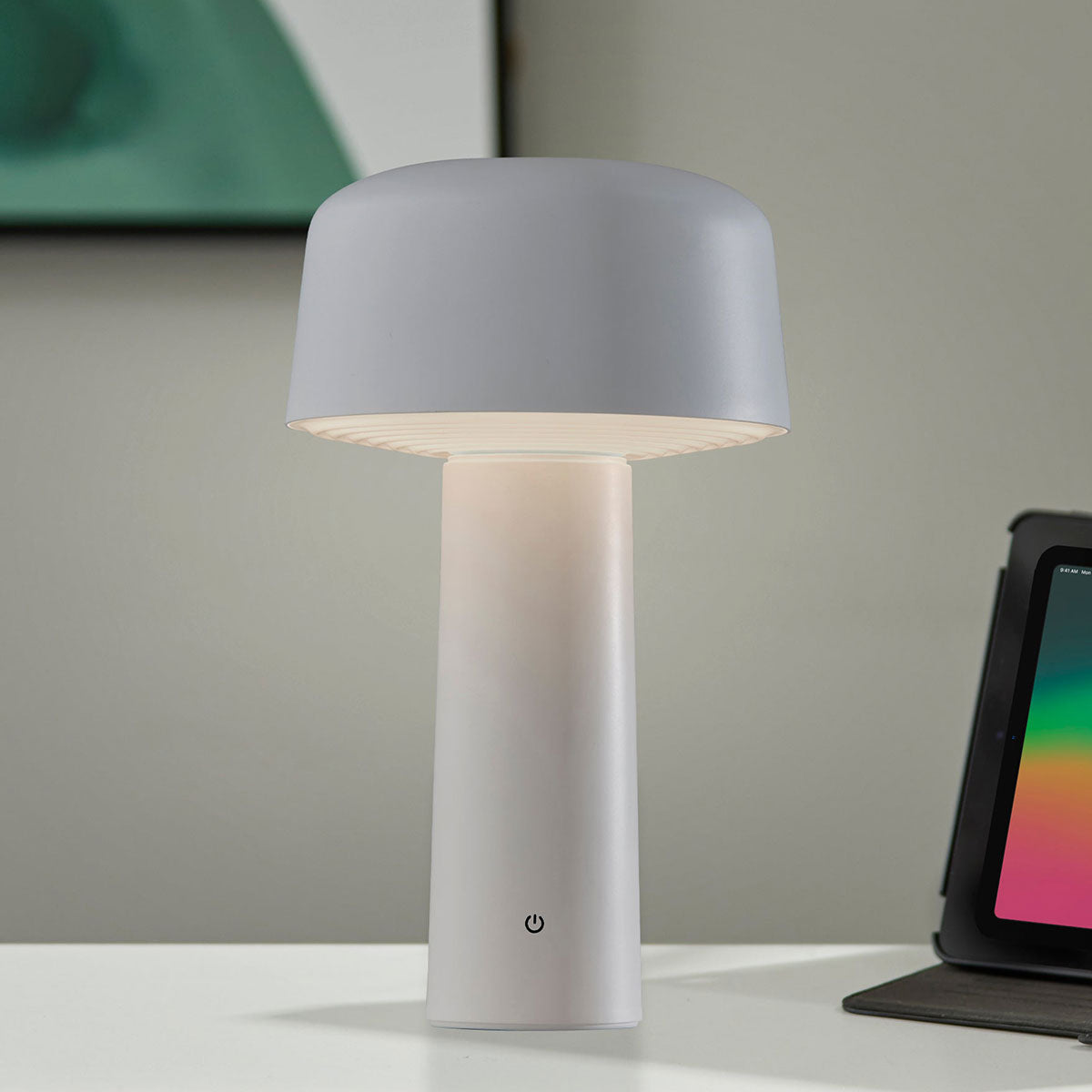 Cordless Indoor/Outdoor LED Diffused Light Table Lamp