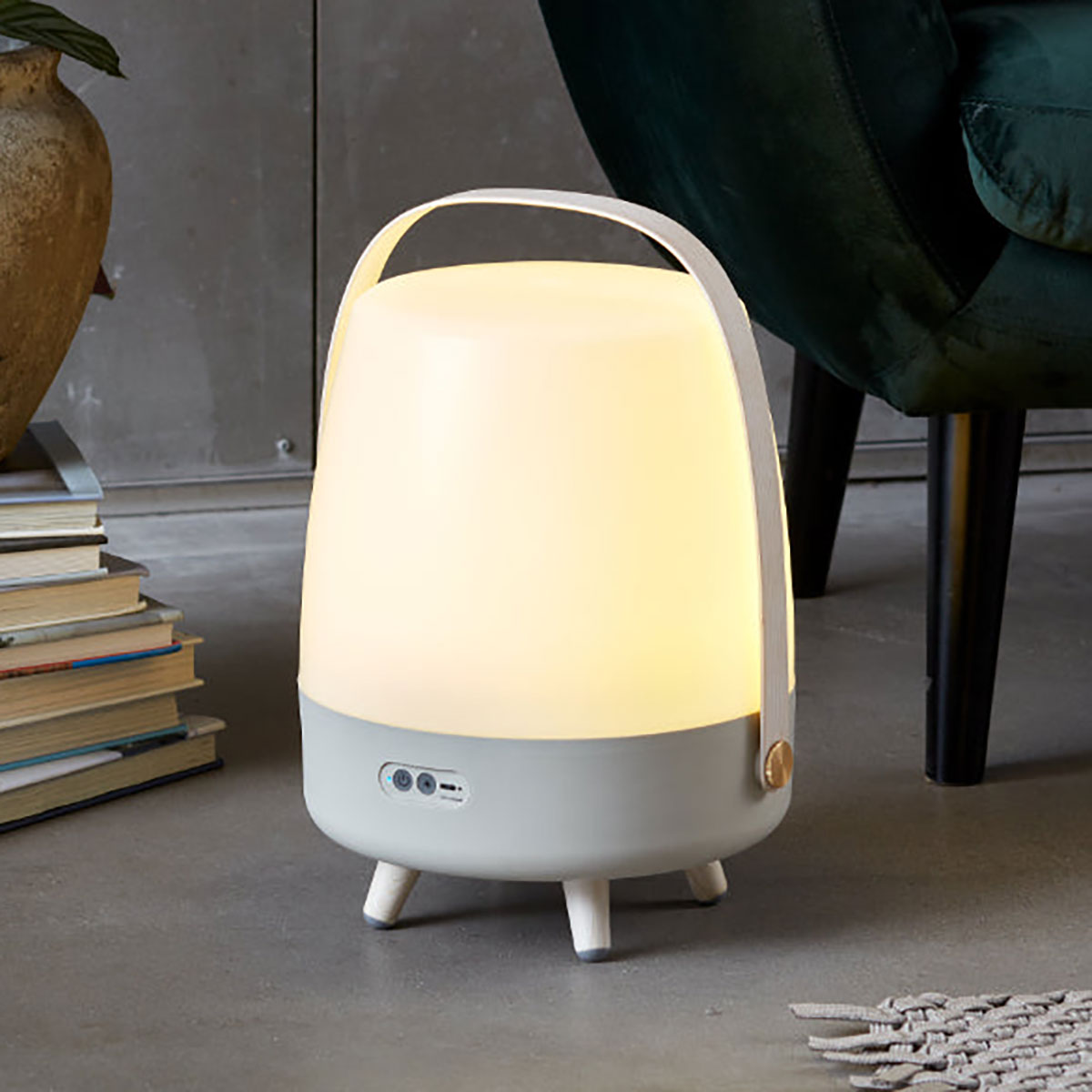 Tragbare JBL-Lautsprecherleuchte
