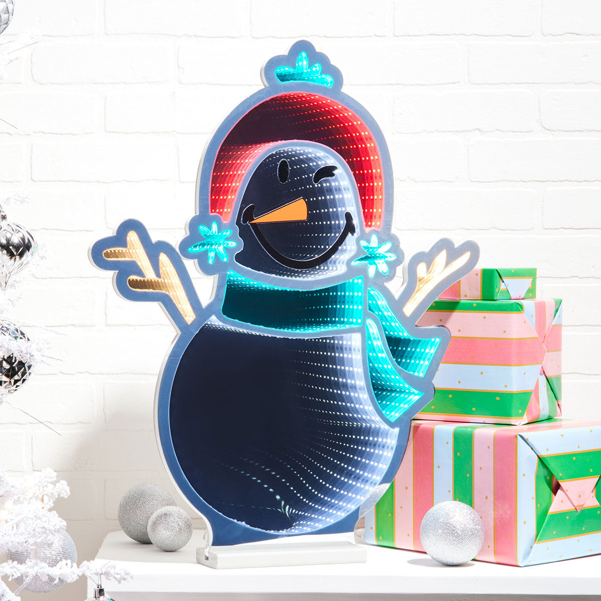 Luz LED infinita de muñeco de nieve de SmileyWorld