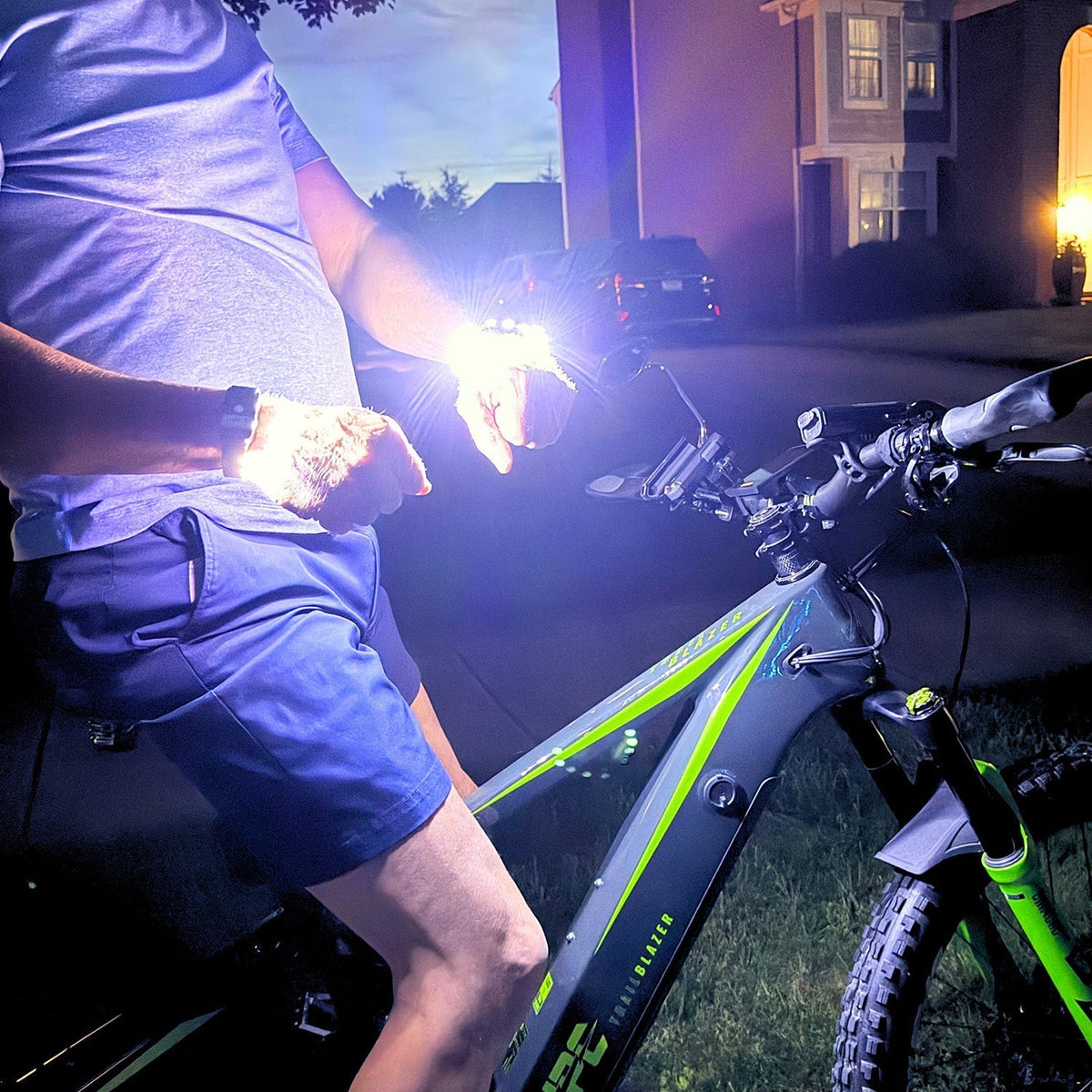 360° handsfree dubbele zaklamp voor om de pols