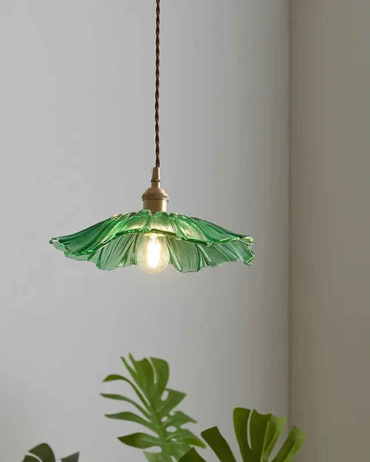 Glass Pendant Light with Brass Socket and Organic Petal Shape for Dining Room and Living Space | Thomler