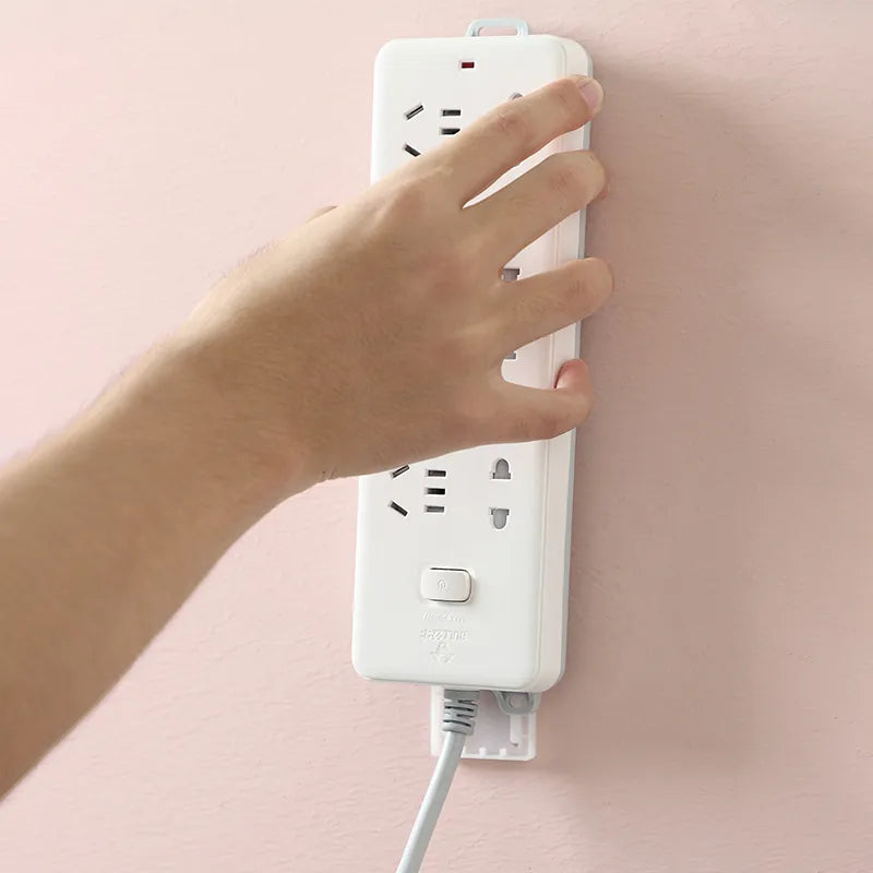 Selbstklebende Wandhalterungen für Steckdosenleisten & Router - Klebe-Kabelorganizer - 10er-Set für Homeoffice & Küche