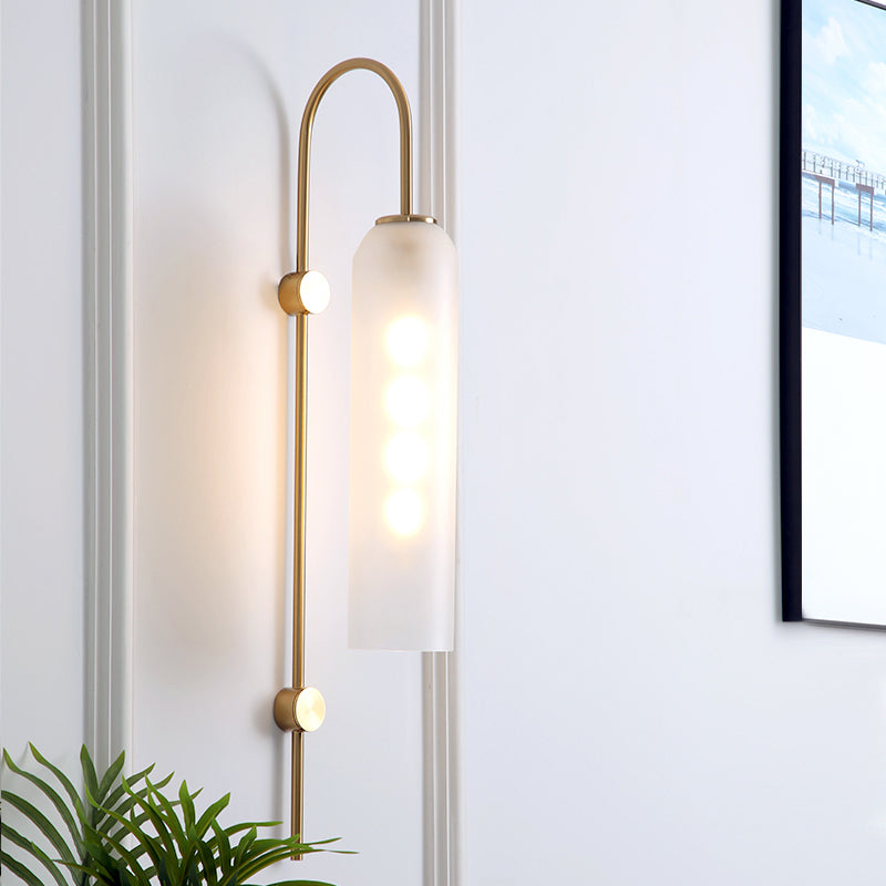 Gebogen wandlamp met geribbelde glazen kap – Metalen armatuur voor één lamp voor slaapkamer, hal, eetkamer – Retro moderne binnenverlichting
