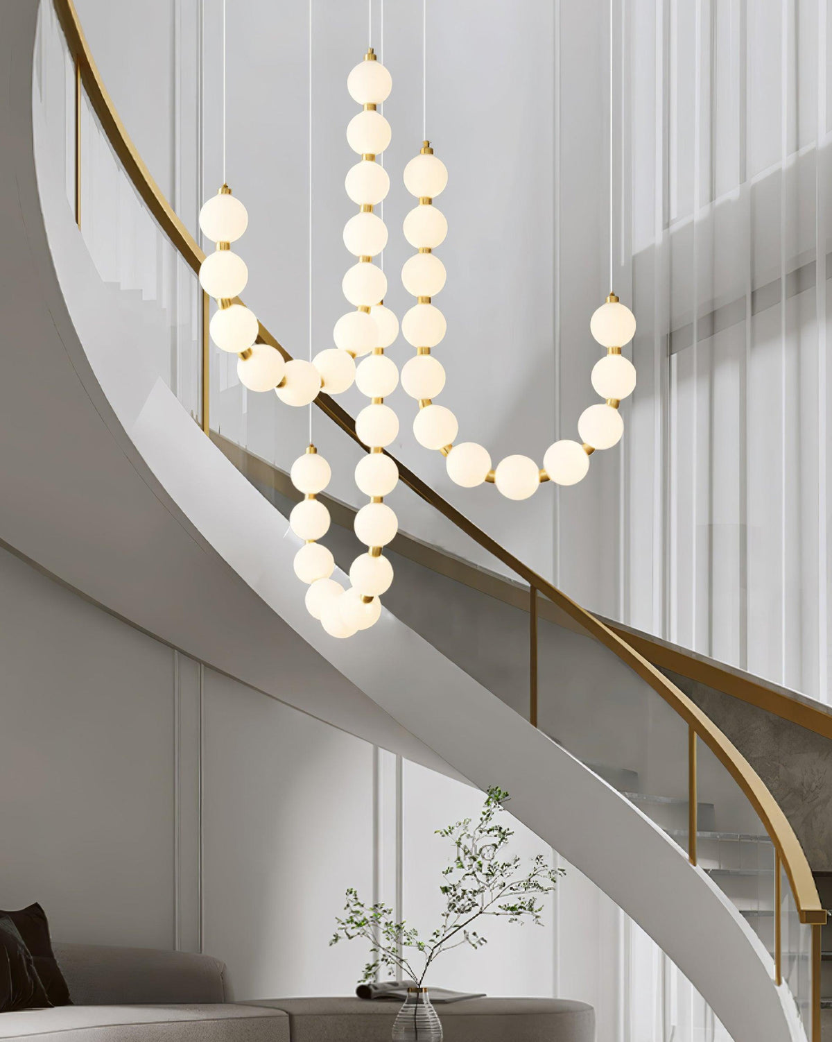 Lámpara colgante de globos de cristal en cascada, dorada y blanca, iluminación cenital contemporánea para barra de desayuno, comedor o salón, 39 pulgadas | Thomler